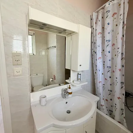 Rio Appartement Vernardhaíika